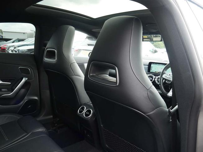 MERCEDES-BENZ CLA Class Photo 41
