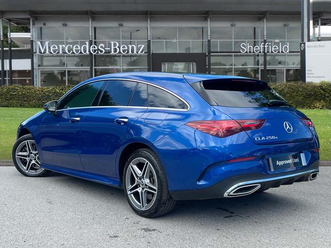 MERCEDES-BENZ CLA Class Photo 2
