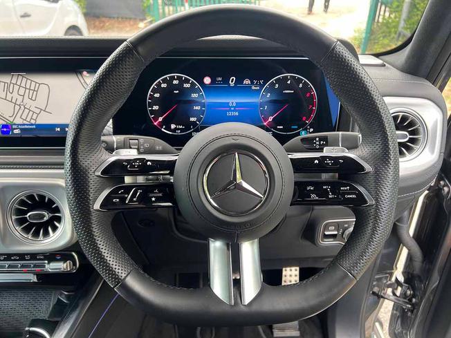 MERCEDES-BENZ G Class Photo 19