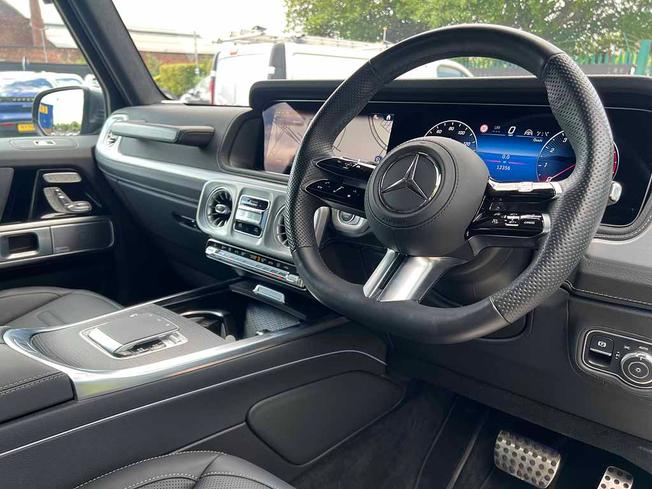 MERCEDES-BENZ G Class Photo 20
