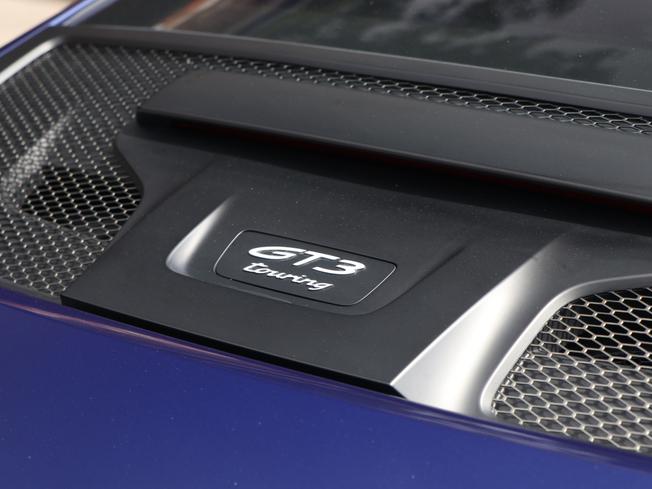 PORSCHE 911 Photo 13