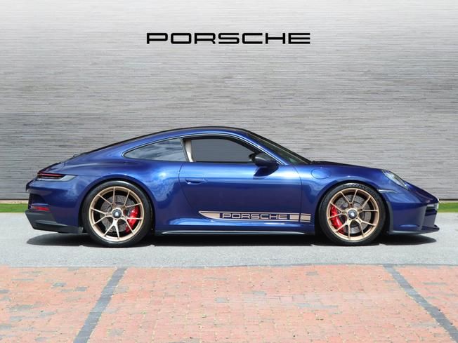 PORSCHE 911 Photo 5
