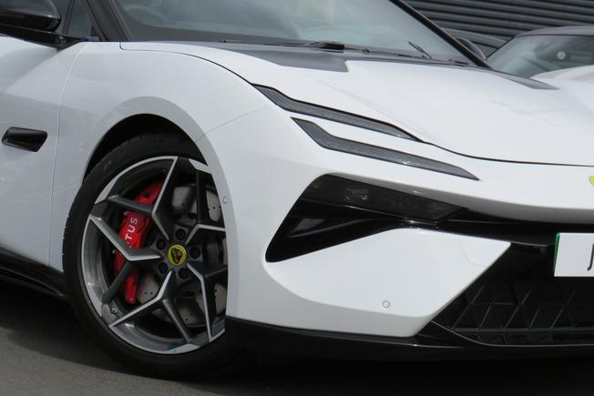 LOTUS Emeya Photo 11