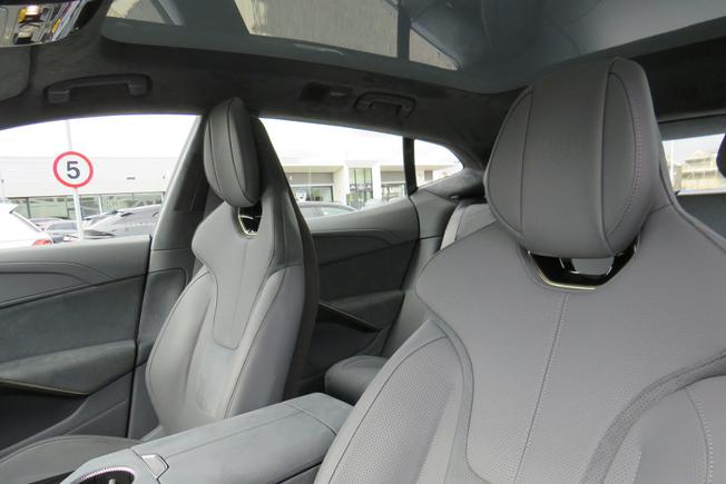 LOTUS Eletre Photo 17