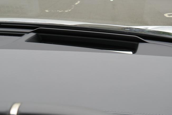 LOTUS Eletre Photo 37