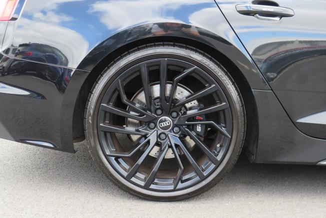 Audi RS5 Photo 11