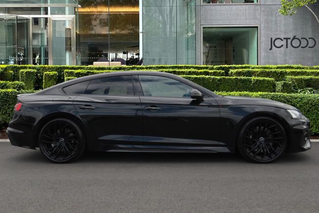 Audi RS5 Photo 3