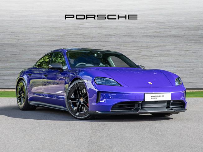 PORSCHE Taycan Photo 1