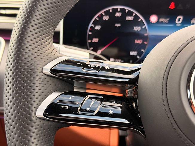 MERCEDES-BENZ S Class Photo 12