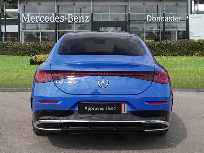 MERCEDES-BENZ CLA Class Photo 11