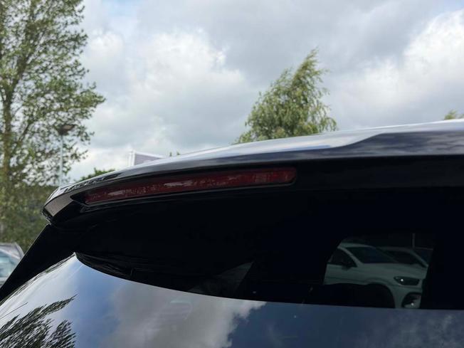 MERCEDES-BENZ Glc Photo 18