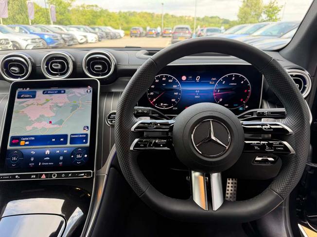 MERCEDES-BENZ Glc Photo 40