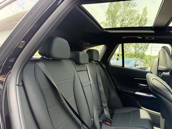 MERCEDES-BENZ Glc Photo 8