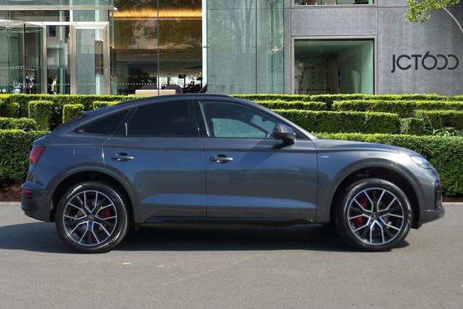 Audi Q5 Photo 2