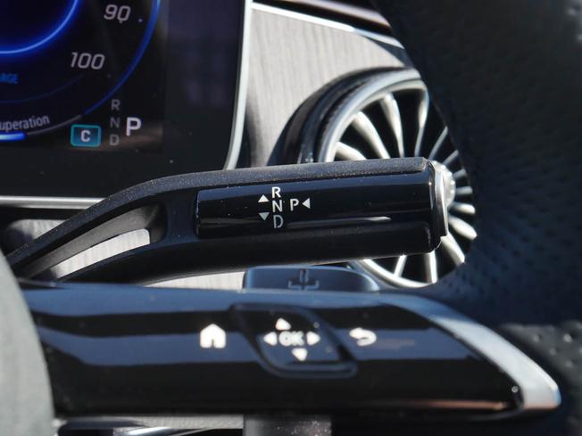 MERCEDES-BENZ Eqe Photo 14