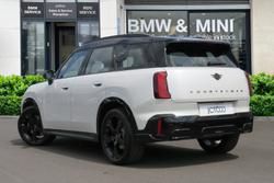 MINI Countryman Photo 2