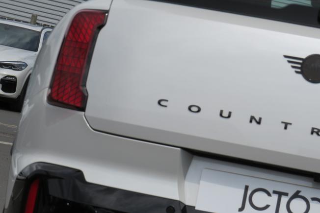 MINI Countryman Photo 39