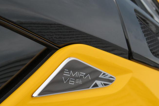 LOTUS Emira Photo 15