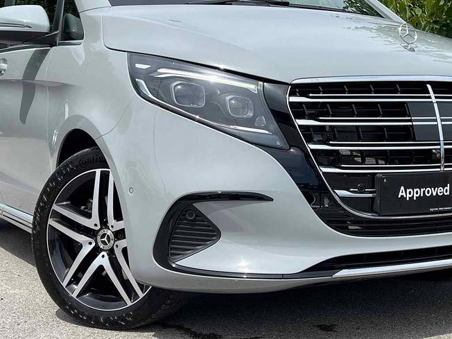 MERCEDES-BENZ V Class Photo 12