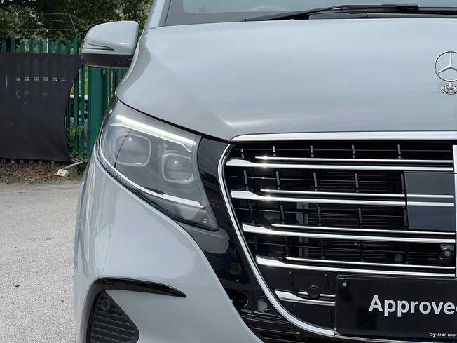 MERCEDES-BENZ V Class Photo 18