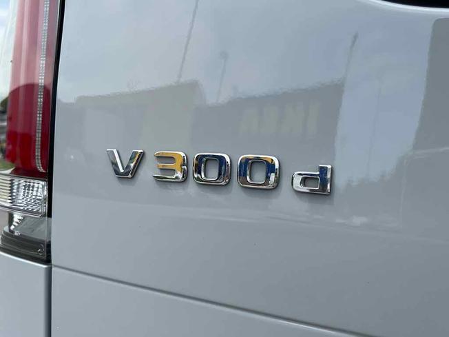 MERCEDES-BENZ V Class Photo 20