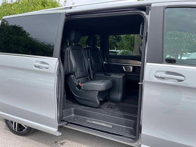 MERCEDES-BENZ V Class Photo 22