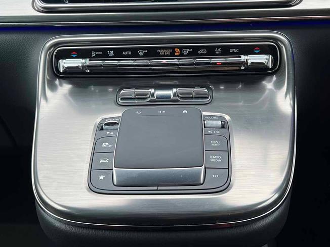 MERCEDES-BENZ V Class Photo 35