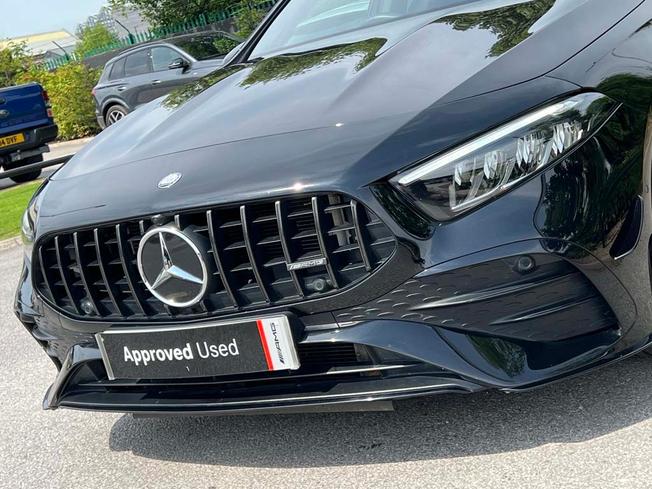 MERCEDES-BENZ A Class Photo 22