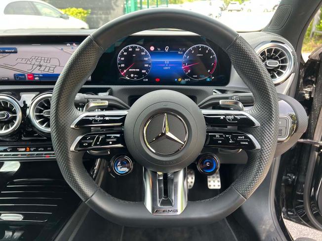 MERCEDES-BENZ A Class Photo 25