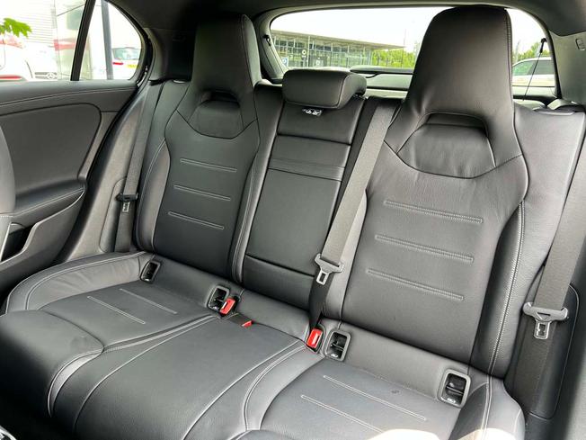 MERCEDES-BENZ A Class Photo 47
