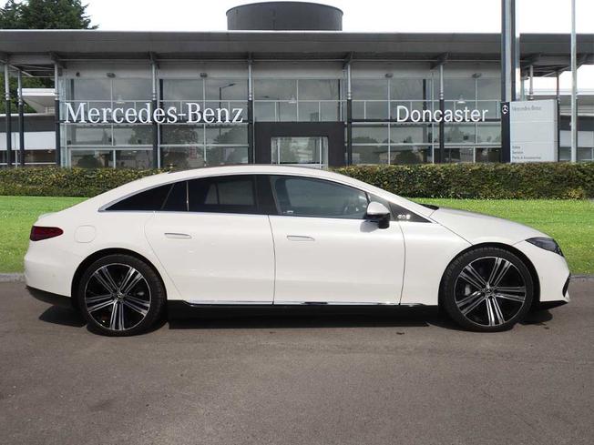 MERCEDES-BENZ Eqs Photo 7