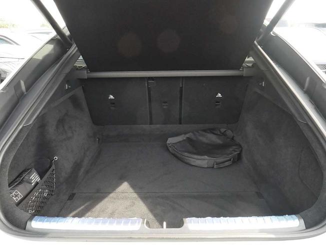 MERCEDES-BENZ Eqs Photo 9