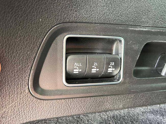 MERCEDES-BENZ Gls Photo 22