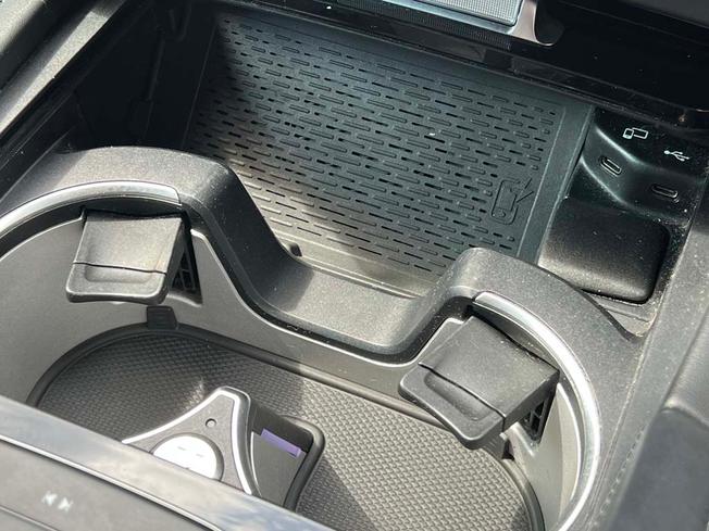 MERCEDES-BENZ Gls Photo 41
