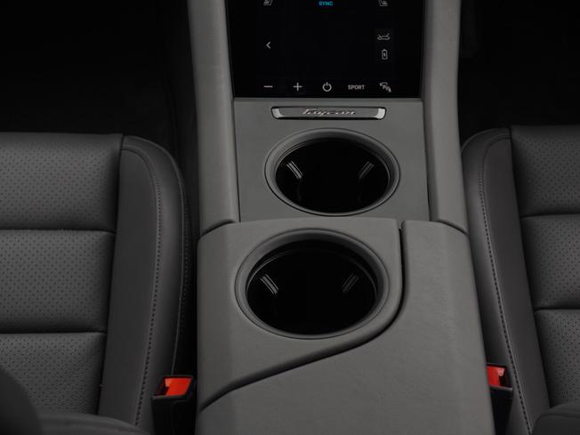 PORSCHE Taycan Photo 30
