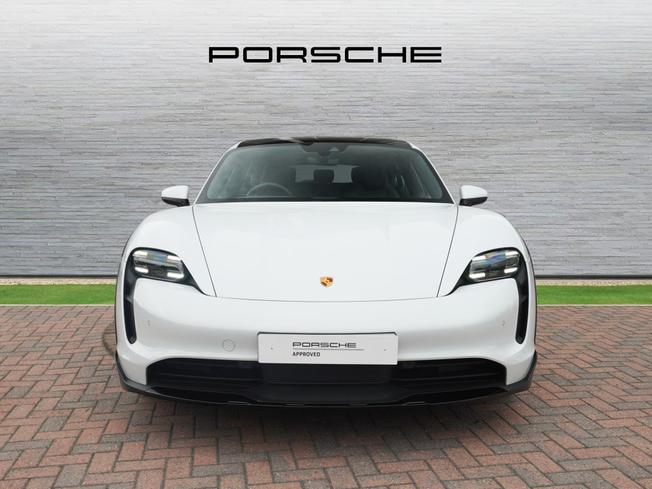 PORSCHE Taycan Photo 6