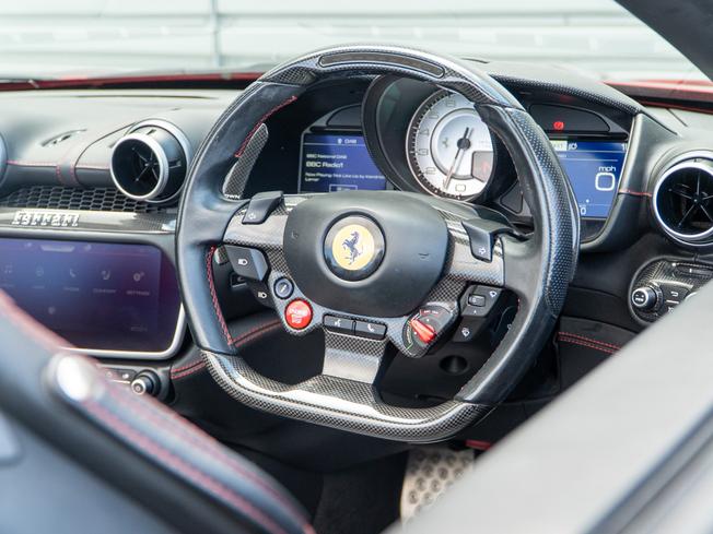 FERRARI Portofino Photo 19