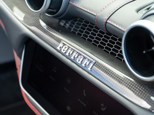 FERRARI Portofino Photo 20