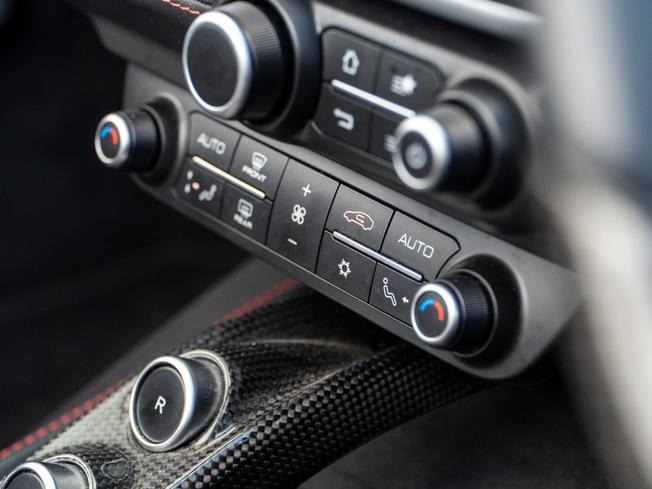 FERRARI Portofino Photo 25