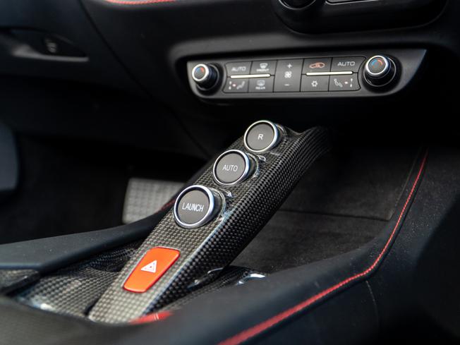 FERRARI Portofino Photo 26