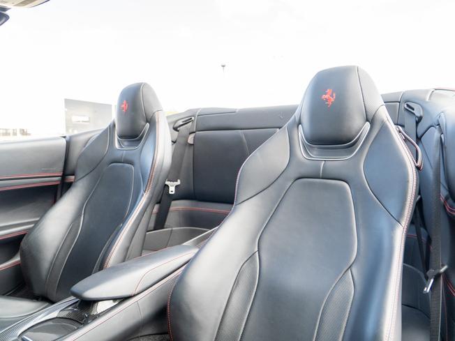 FERRARI Portofino Photo 29
