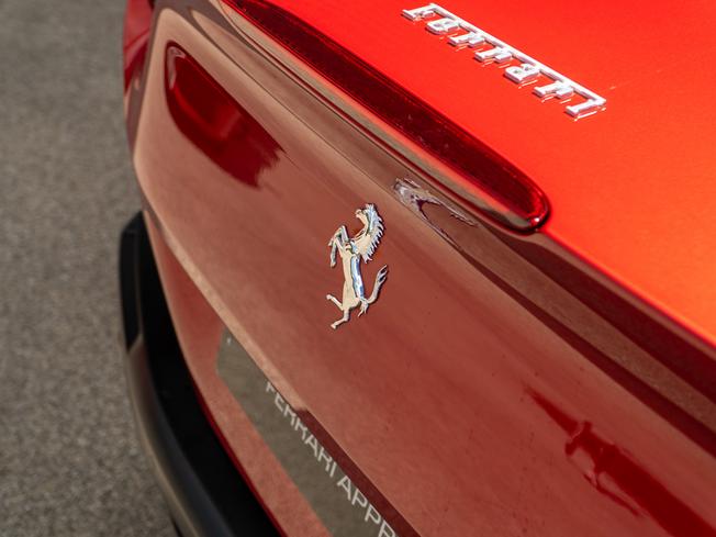 FERRARI Portofino Photo 36
