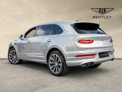 BENTLEY Bentayga Photo 3