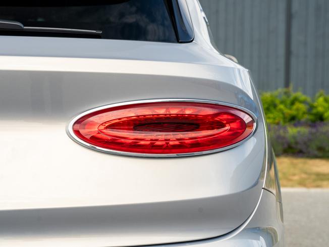 BENTLEY Bentayga Photo 46