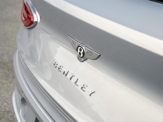 BENTLEY Bentayga Photo 8