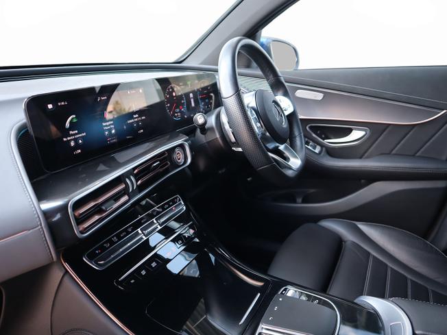 MERCEDES-BENZ Eqc Photo 17