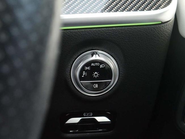 MERCEDES-BENZ Cle Photo 15