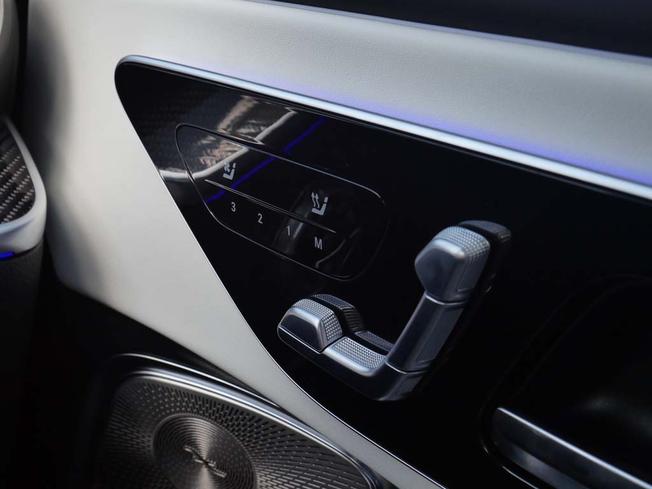 MERCEDES-BENZ Cle Photo 17