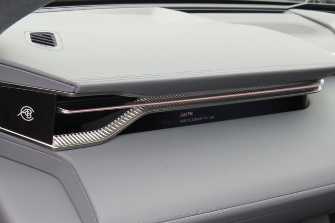LOTUS Eletre Photo 19