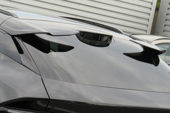 LOTUS Eletre Photo 37